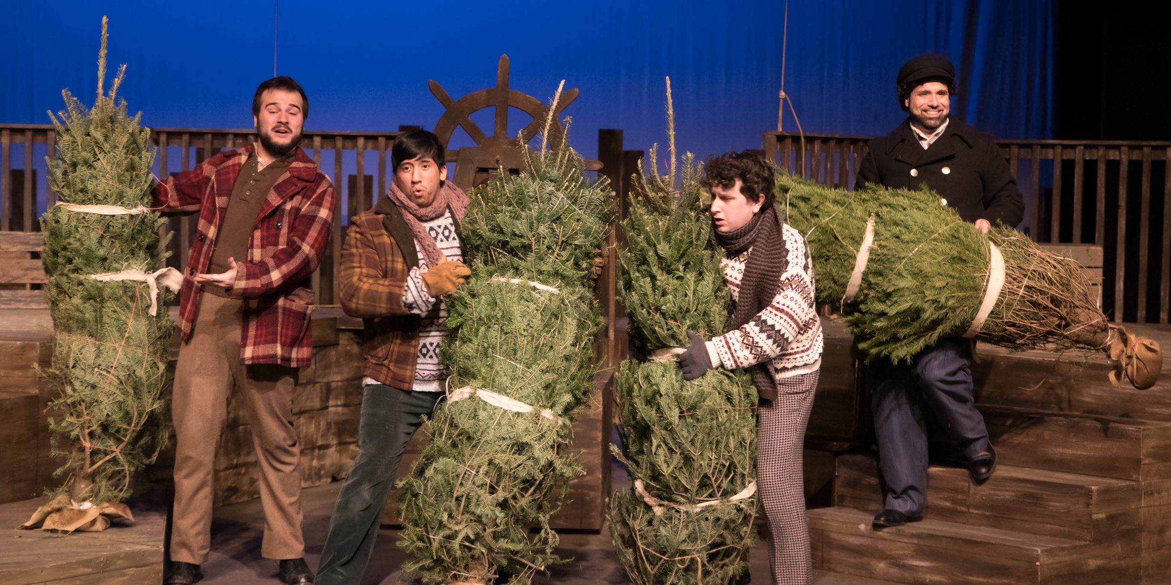 edited-181127-0611-catco-christmas-schooner